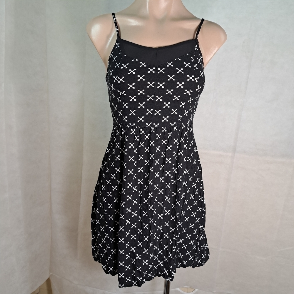 Divided by H & M Black and White Spaghetti Strap Dress Women's Size 2